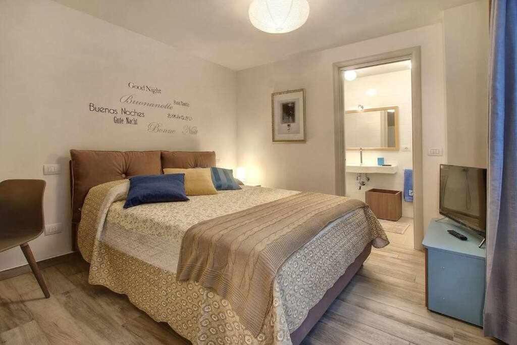 Faenza Elegant Apartment Флоренция Екстериор снимка