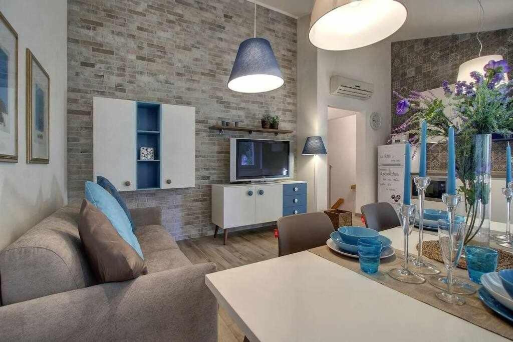 Faenza Elegant Apartment Флоренция Екстериор снимка